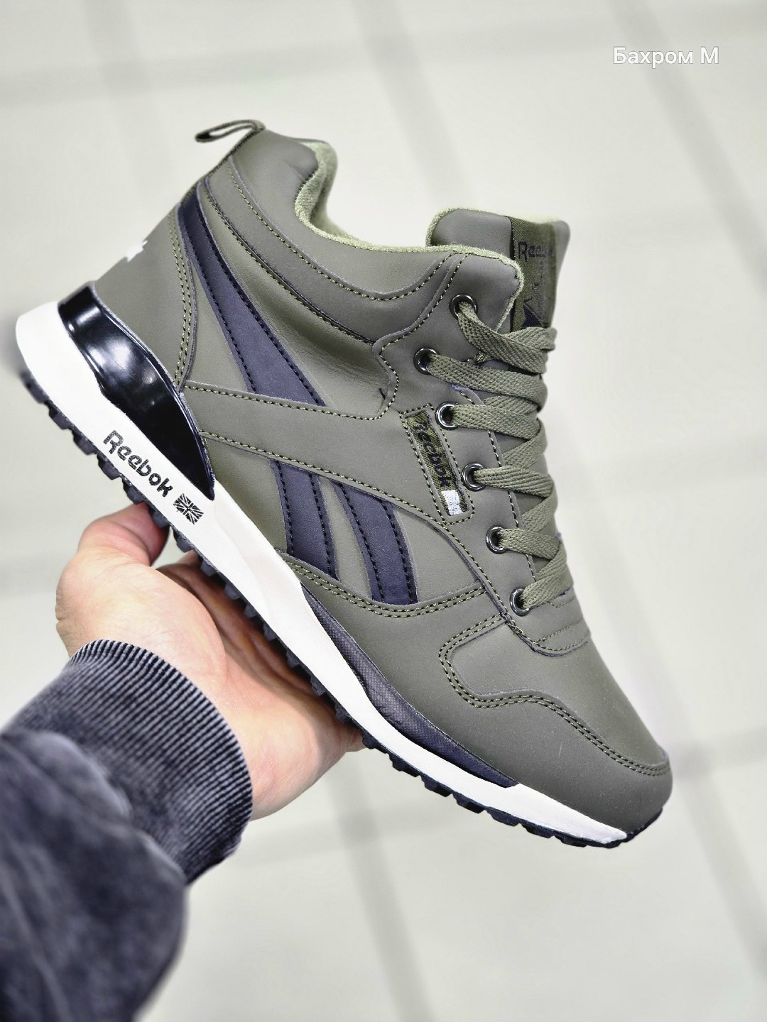 зимние кроссовки reebok мужские,кроссовки reebok gl6000 winter black,кроссовки reebok зимние,зимние кроссовки reebok classic leather mid ripple,зимние кроссовки рибок мужские высокие