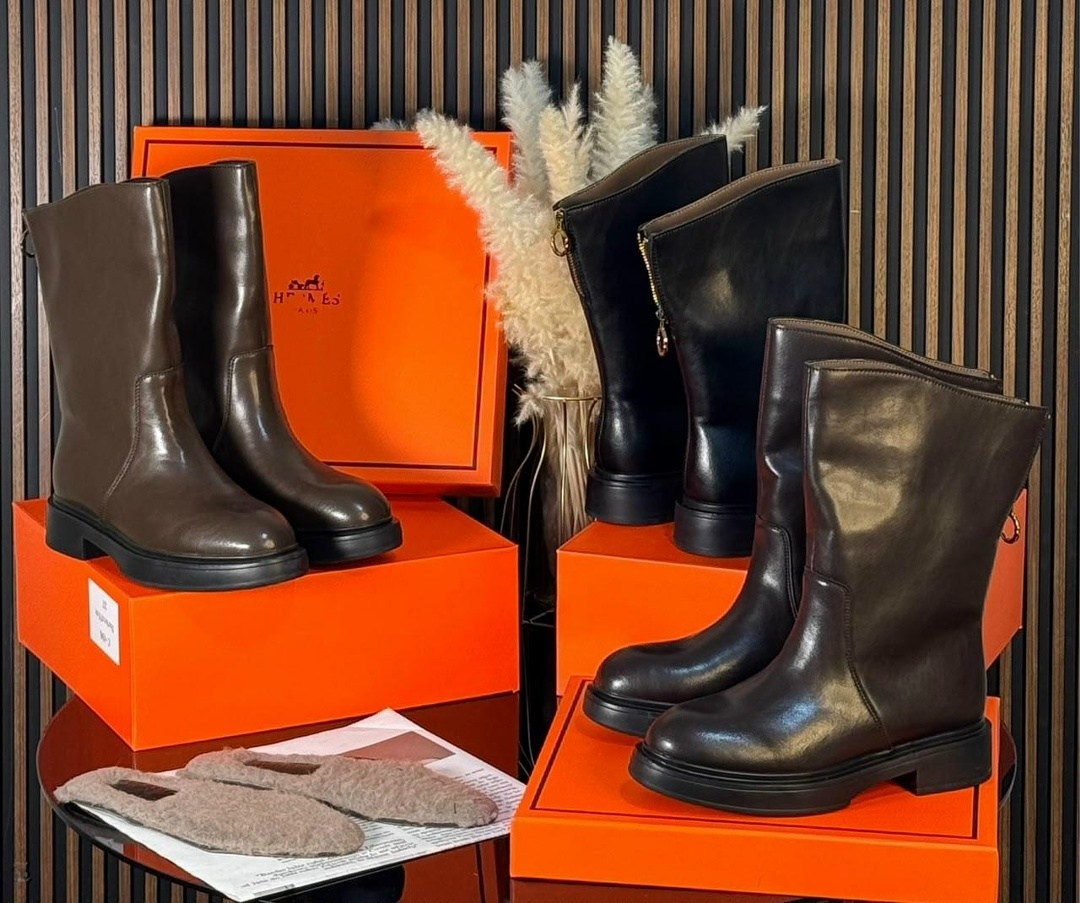 резиновые сапоги chanel,сапоги chanel,chanel rain boots,женские резиновые сапоги chanel,резиновые сапоги шанель