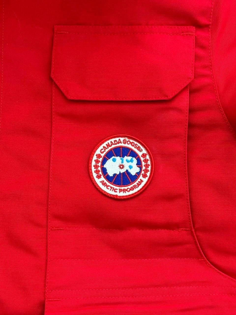 пуховик детский canada goose expedition красный,детская зимняя куртка canada goose,детский пуховик canada goose,пуховик canada goose,canada goose expedition parka