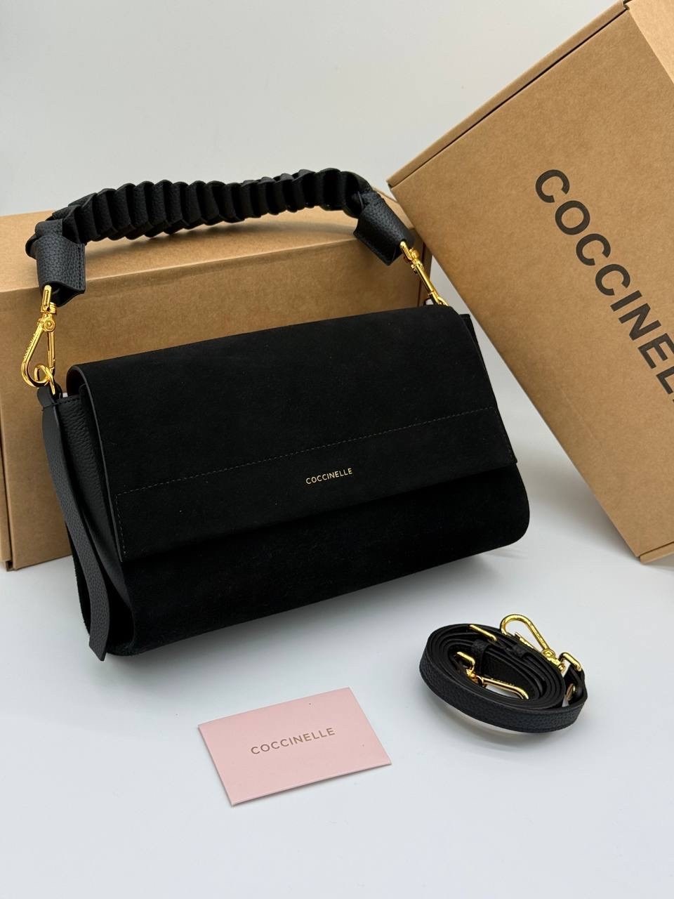 сумка coccinelle,женская сумка,сумка женская coccinelle,сумка,замшевая сумка