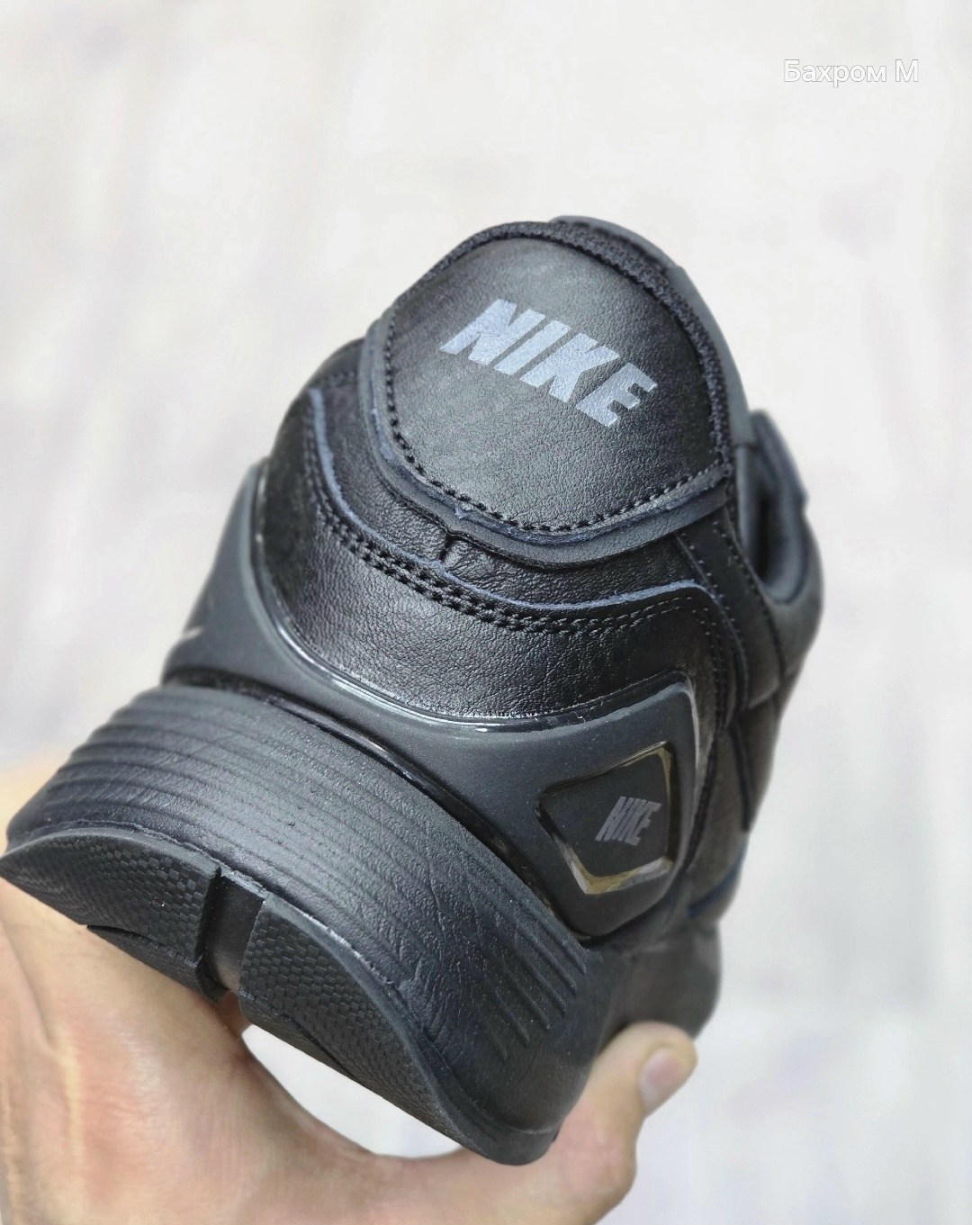 кроссовки nike air monarch iv,мужские кроссовки nike air monarch 4 all black,кроссовки nike air monarch,мужские кроссовки nike,кроссовки мужские