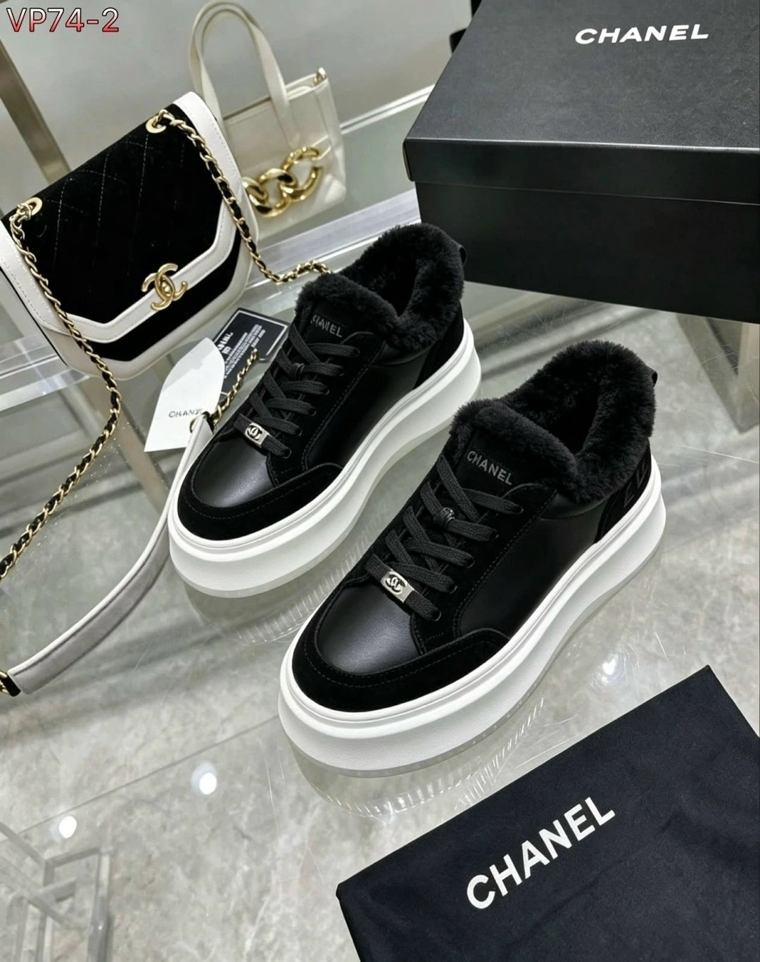 кроссовки женские chanel a120784 зимние бежевые,,женские замшевые кроссовки chanel 2026 бежевые с мехом,кеды зимние шанель женские,кроссовки женские chanel
