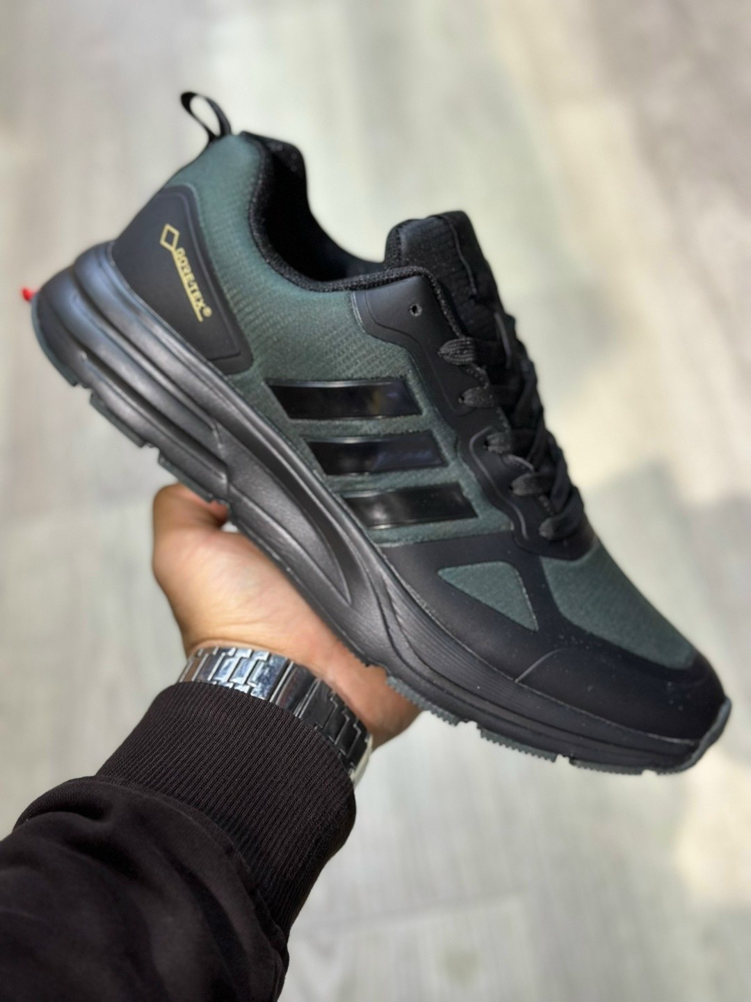 кроссовки мужские adidas,кроссовки adidas,зимние кроссовки adidas,мужские кроссовки адидас,кроссовки адидас