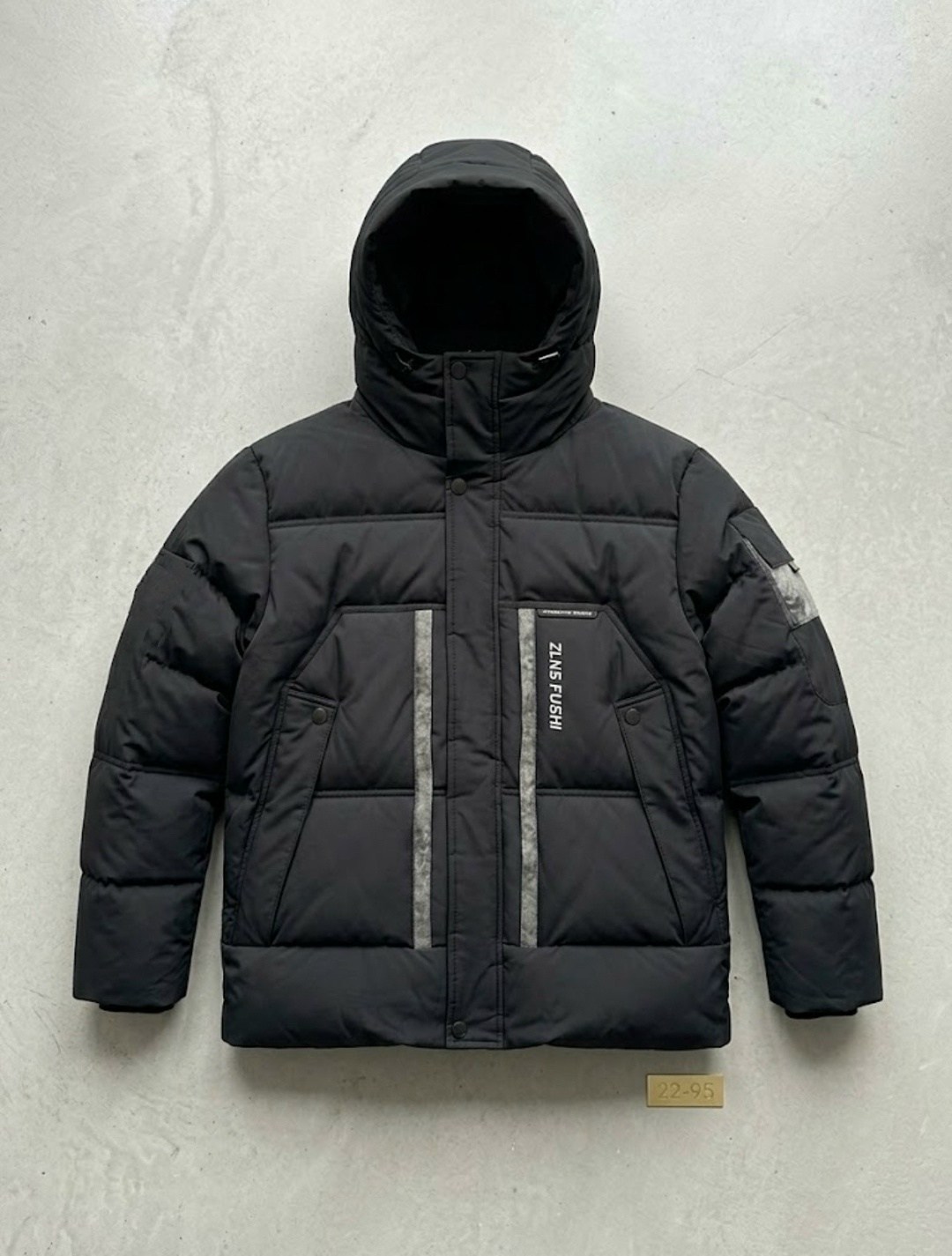 пуховик зимний мужской,зимний пуховик куртка stone island хаки,мужская куртка зимняя,куртка пуховик,пуховик