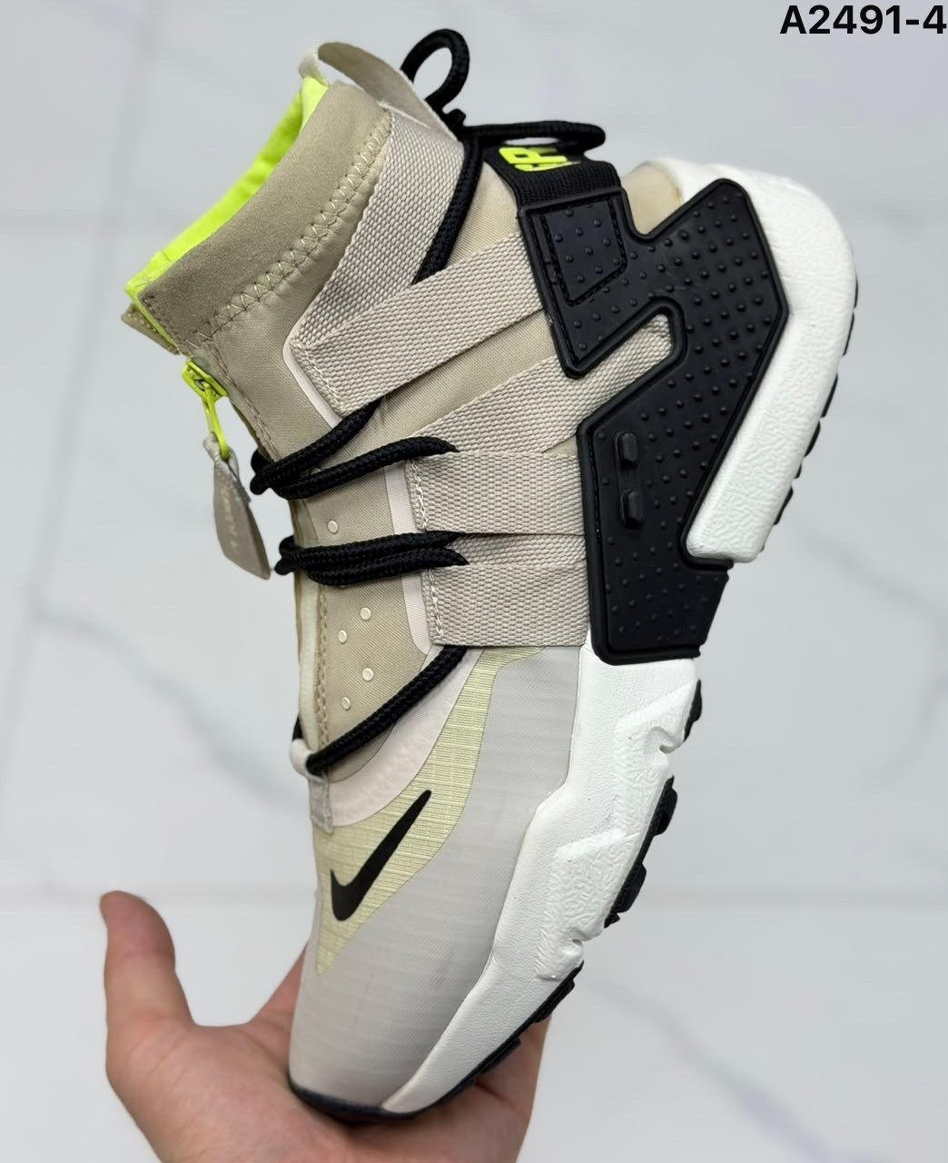 кроссовки nike air huarache gripp,кроссовки nike air huarache,кроссовки nike air huarache gripp triple,nike air huarache gripp,мужские кроссовки nike air huarache