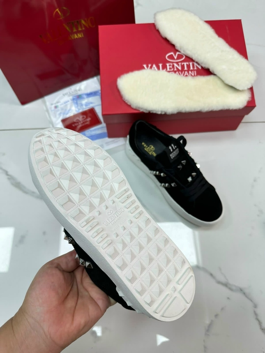 valentino кроссовки,valentino кеды,кроссовки женские valentino,,кеды валентино