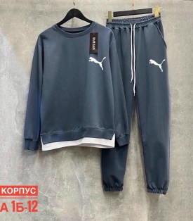 Костюм