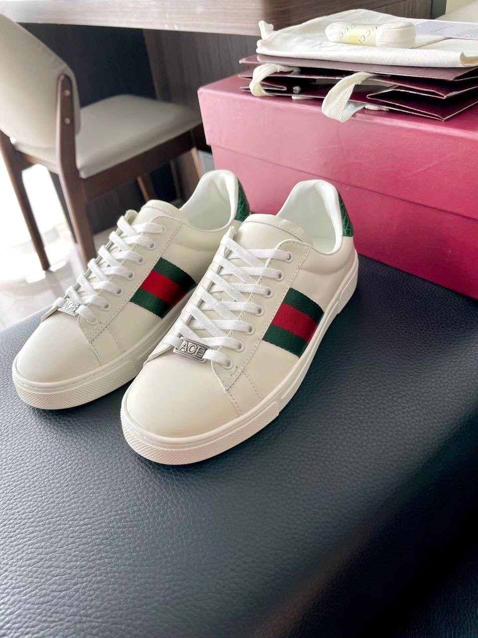 кроссовки gucci,gucci ace,кроссовки гуччи,кеды гуччи,