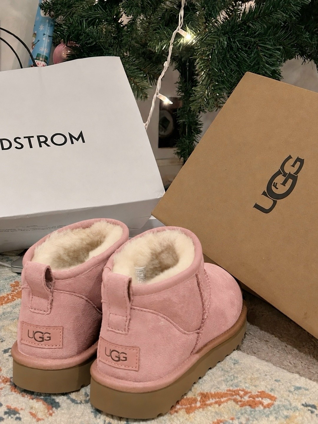 ugg classic ultra mini,ugg ultra mini,угги женские,угги женские ugg,