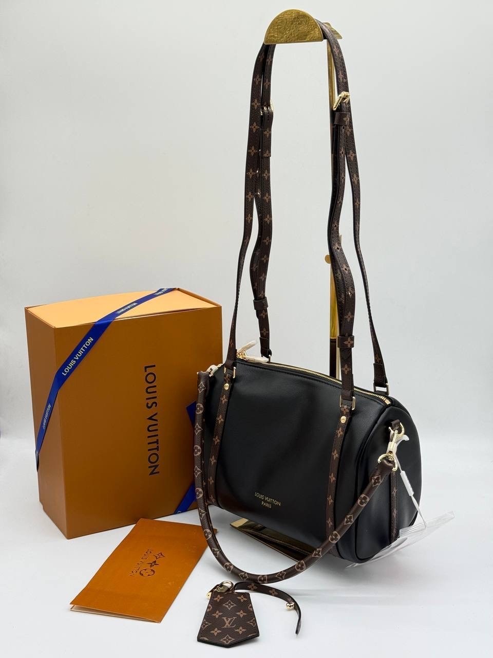 сумка женская louis vuitton,louis vuitton сумка на плечо,сумка louis vuitton,женская сумка из натуральной кожи от louis vuitton,louis vuitton сумка на плечо кросс-боди