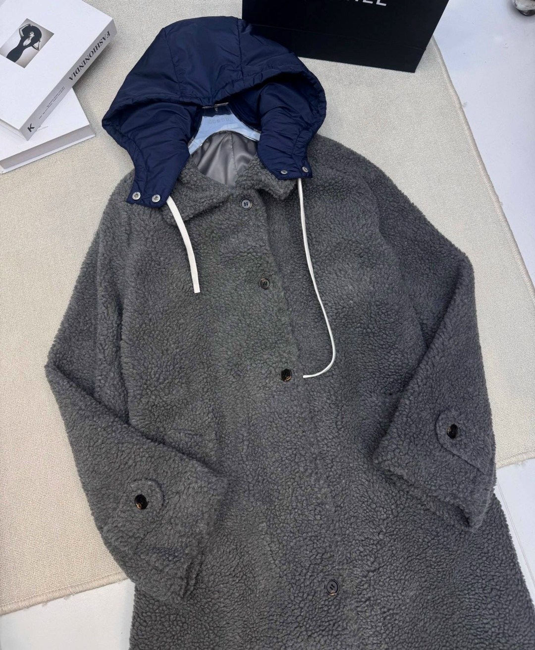 шуба искусственная чебурашка оверсайз fdv brand,теплое пальто,серое пальто,женские пальто,пальто