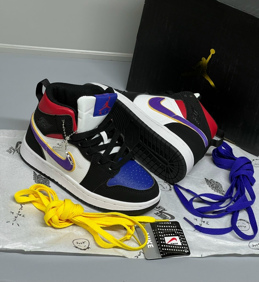 nike air jordan 1 mid se,nike air jordan 1 mid,air jordan 1 mid se,air jordan 1 mid,кроссовки мальчику