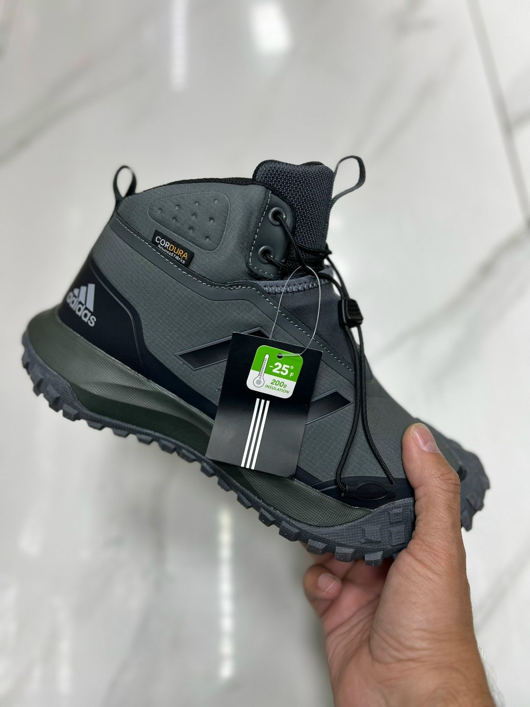 ботинки adidas,ботинки adidas terrex,зимние кроссовки adidas,зимние ботинки adidas,кроссовки adidas terrex