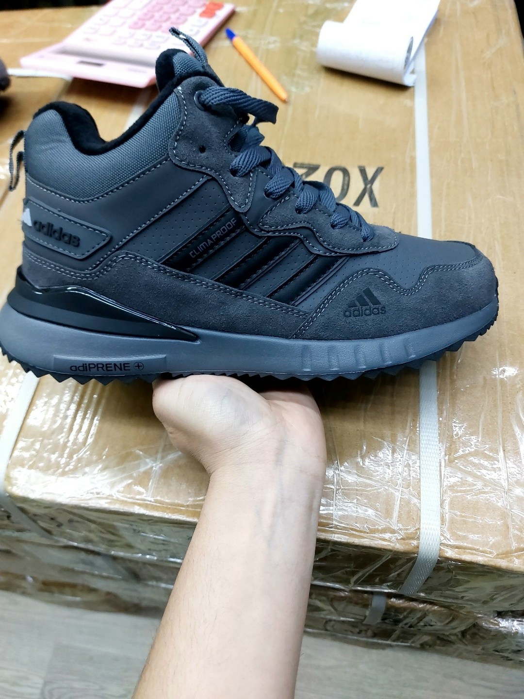 зимние кроссовки adidas retropy f2 hi,кроссовки zx 750 зимние на меху adidas,adidas мужские зимние кроссовки великан 47-49 р,зимние кроссовки adidas,кроссовки зимние высокие zx 750 adidas