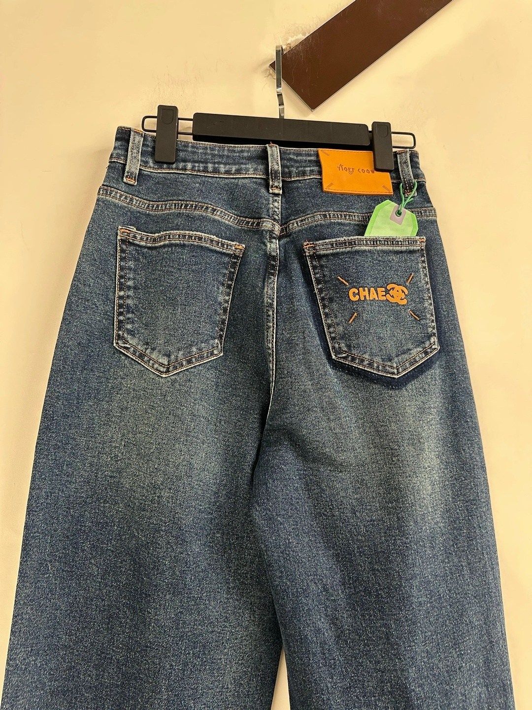 одежда джинсы,джинсы,женские джинсы,джинсы max mara,джинсы брюки