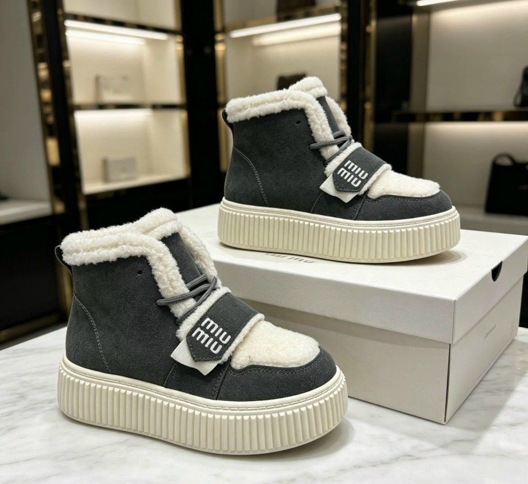 ,угги зимние на меху wildstride,зимняя женская ,высокие женские зимние кеды chanel,угги зимние с мехом на платформы