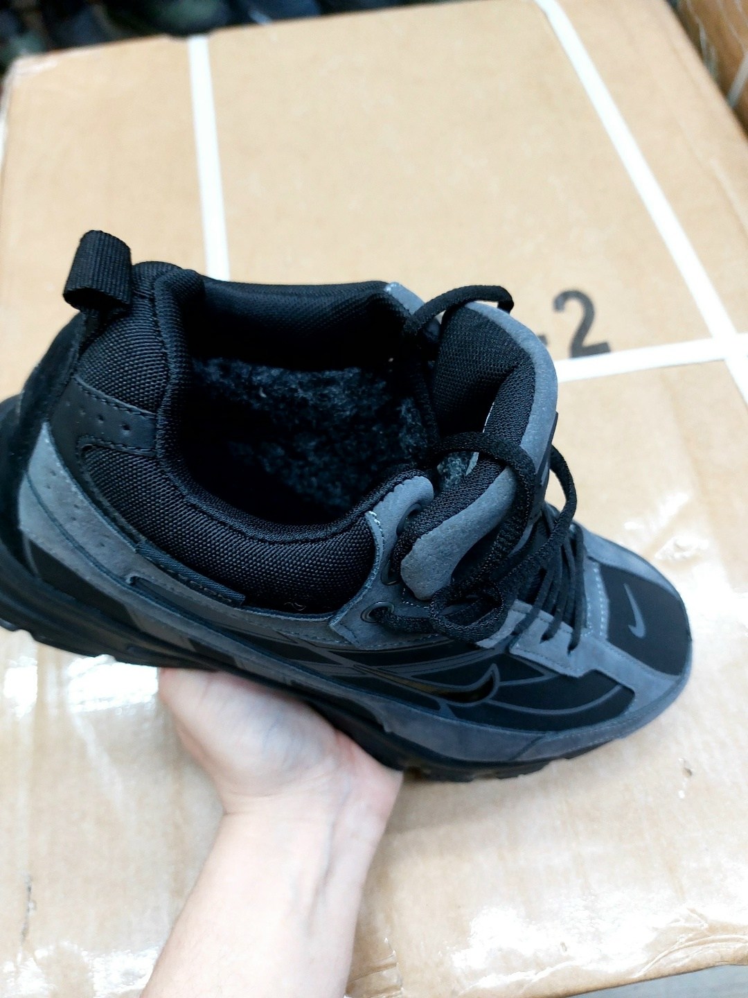 кроссовки зимние nike,кроссовки,,теплые кроссовки,мужские кроссовки nike