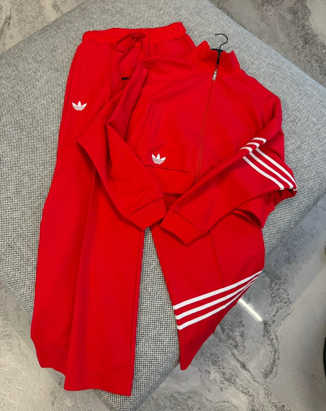 спортивный костюм женский,спортивные костюм,повседневный костюм,женские костюмы,спортивный костюм спортивные костюмы