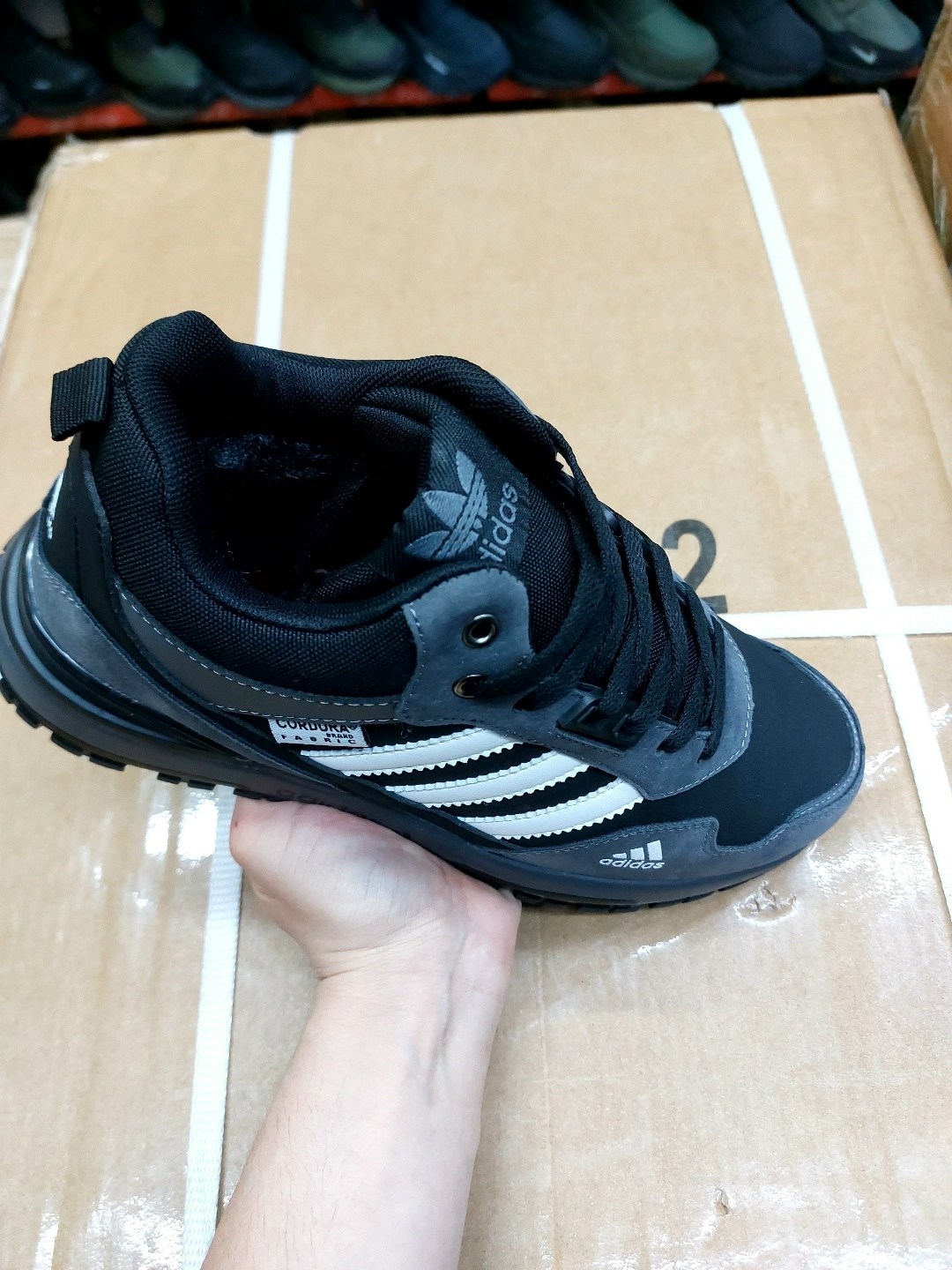 кроссовки мужские зимние adidas,зимние кроссовки adidas,кроссовки адидас мужские зимние,кроссовки adidas climaproof зимние,зимние кроссовки adidas zx 750 hi