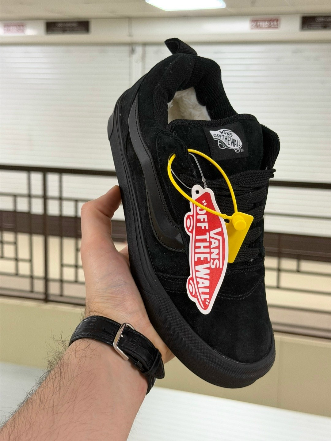 ,кроссовки зимние с мехом вансы дутые vans,vans кроссовки,ванс кроссовки,кеды vans