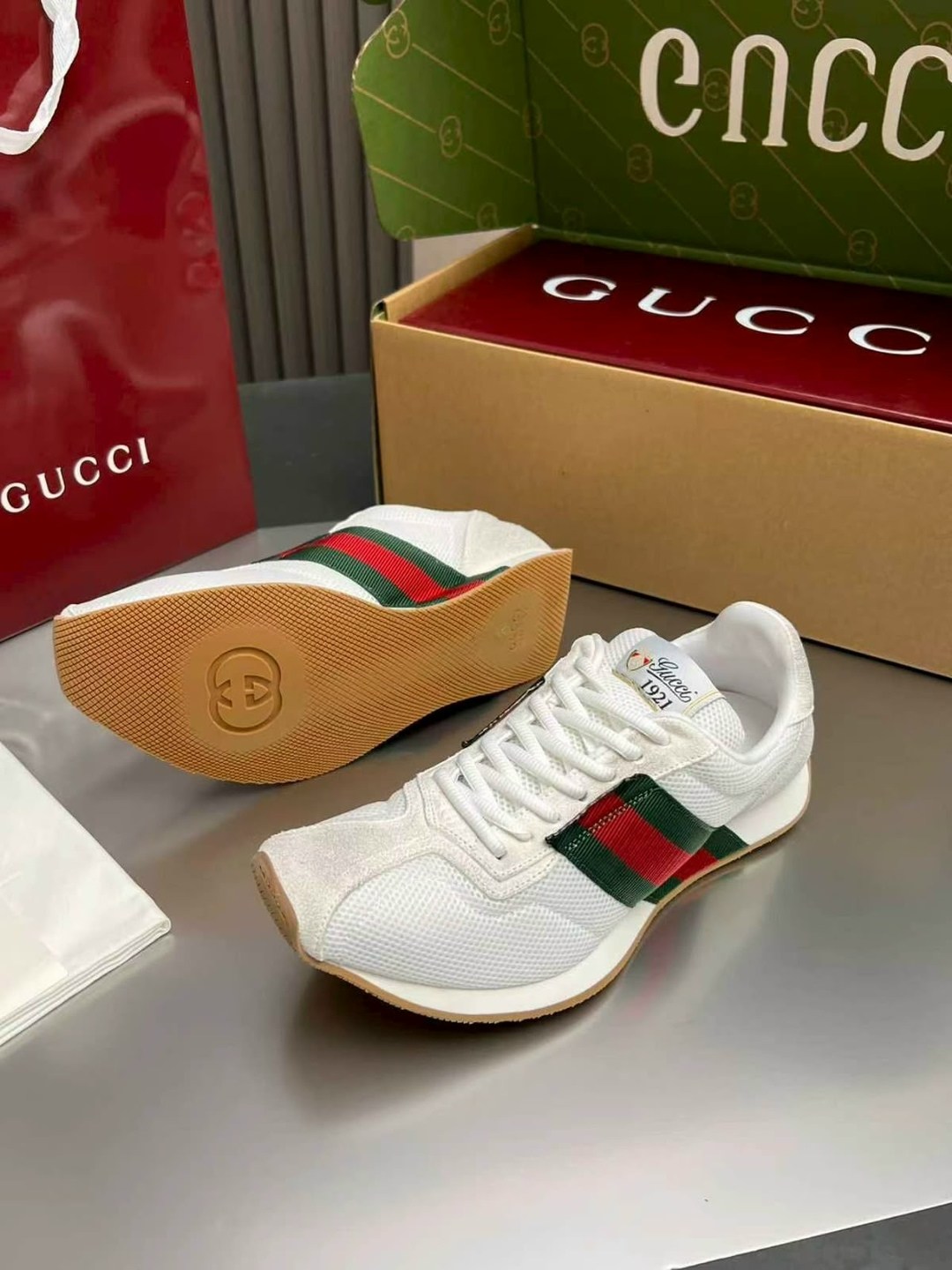 кроссовки gucci женские,кроссовки gucci,gucci кроссовки мужские,кроссовки женские гуччи,женские стильные кроссовки gucci