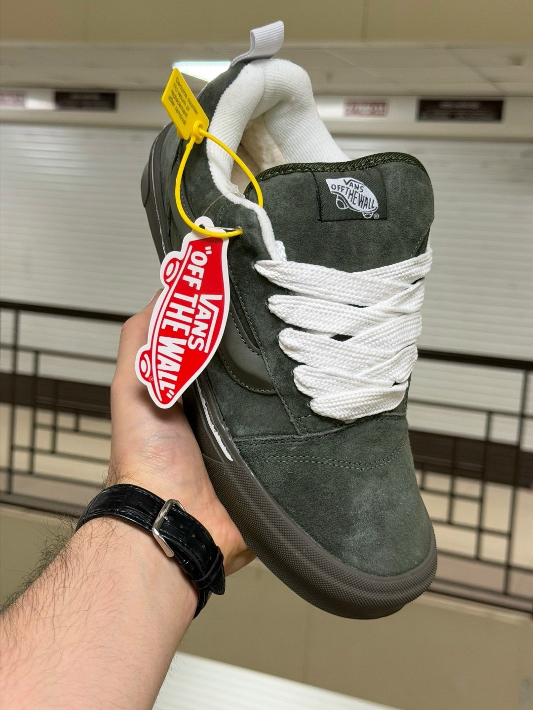 ,кроссовки зимние с мехом вансы дутые vans,vans кроссовки,ванс кроссовки,кеды vans
