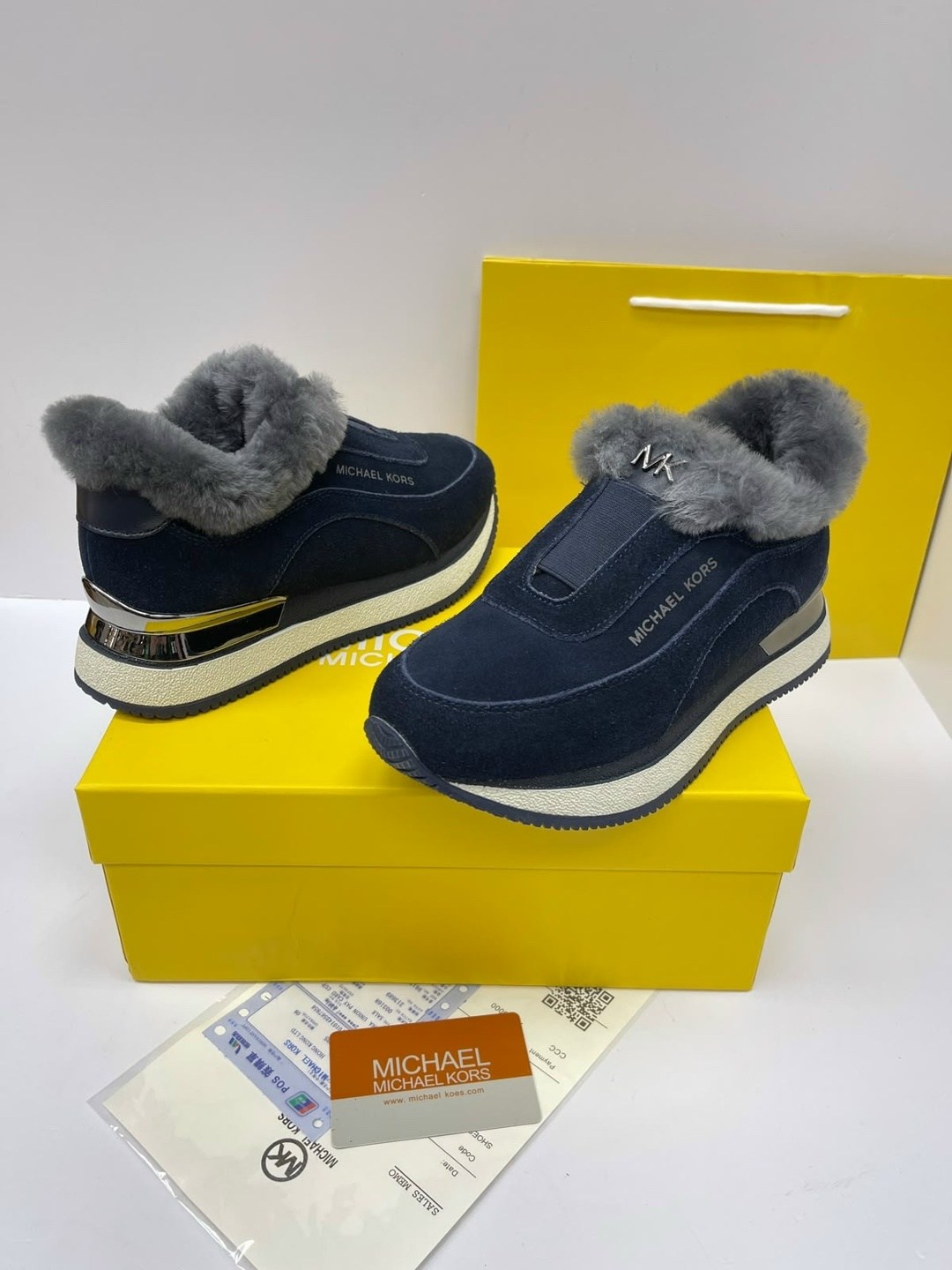 , женская,женские кроссовки,кроссовки prada женские,кроссовки зимнее