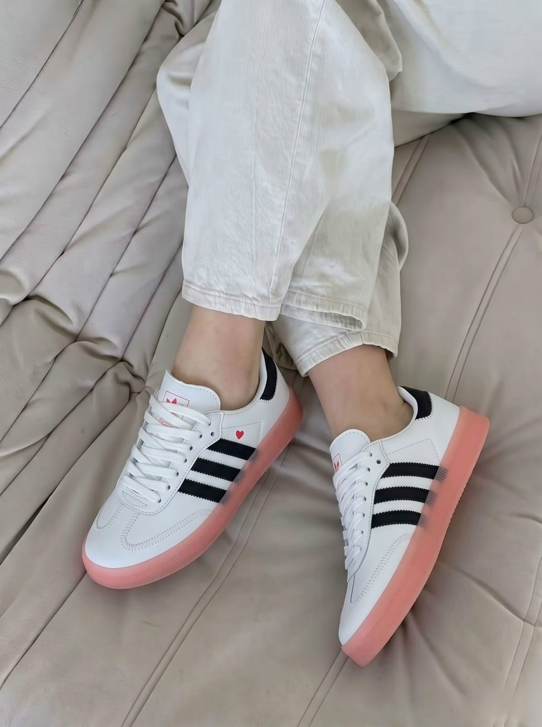 женские кроссовки adidas,,кроссовки adidas,кроссовки женские адидас,адидас самба кроссовки женские