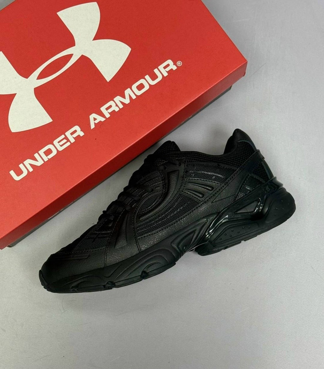 adidas by raf simons ozweego iii black scarlet,кроссовки adidas ozweego 2 x raf simons цвет черный,кроссовки унисекс,черные кроссовки,мужской кроссовки