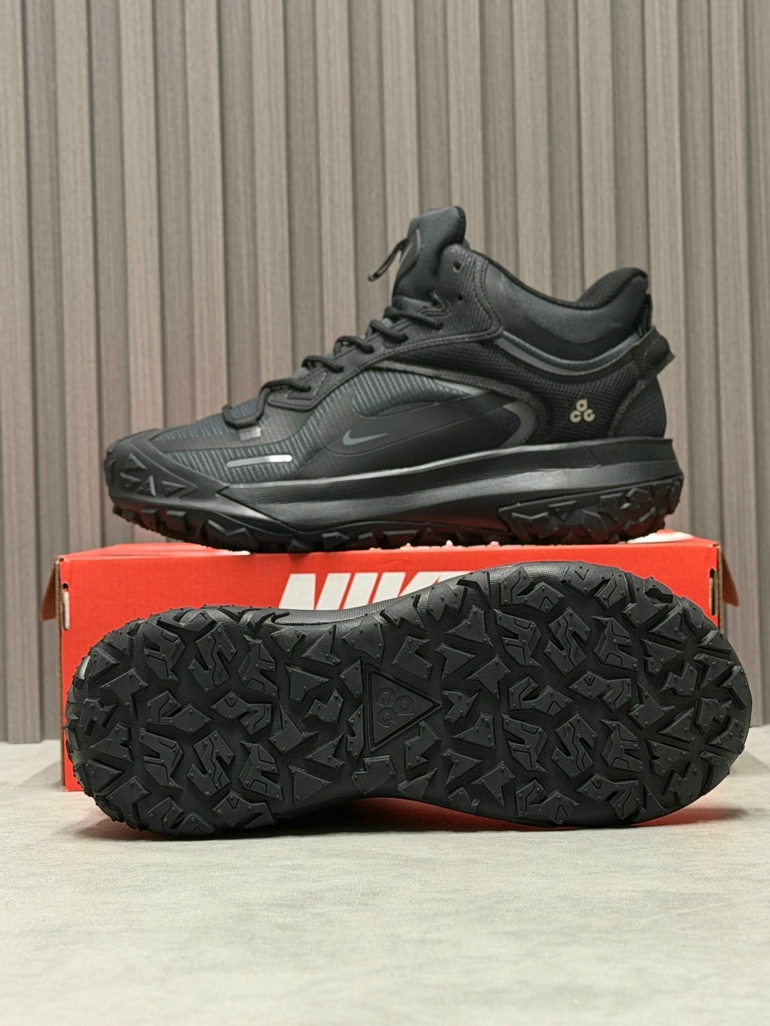 мужские кроссовки nike acg mountain fly 2 low,кроссовки nike acg mountain fly 2 low,кроссовки nike acg mountain fly 2,зимние кроссовки nike,кроссовки мужские nike acg mountain fly 2 low black
