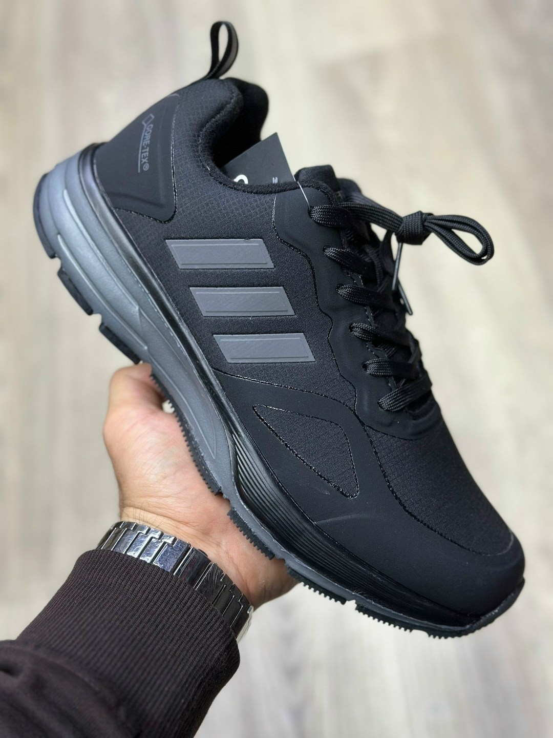 кроссовки мужские adidas,кроссовки adidas,зимние кроссовки adidas,мужские кроссовки адидас,кроссовки адидас