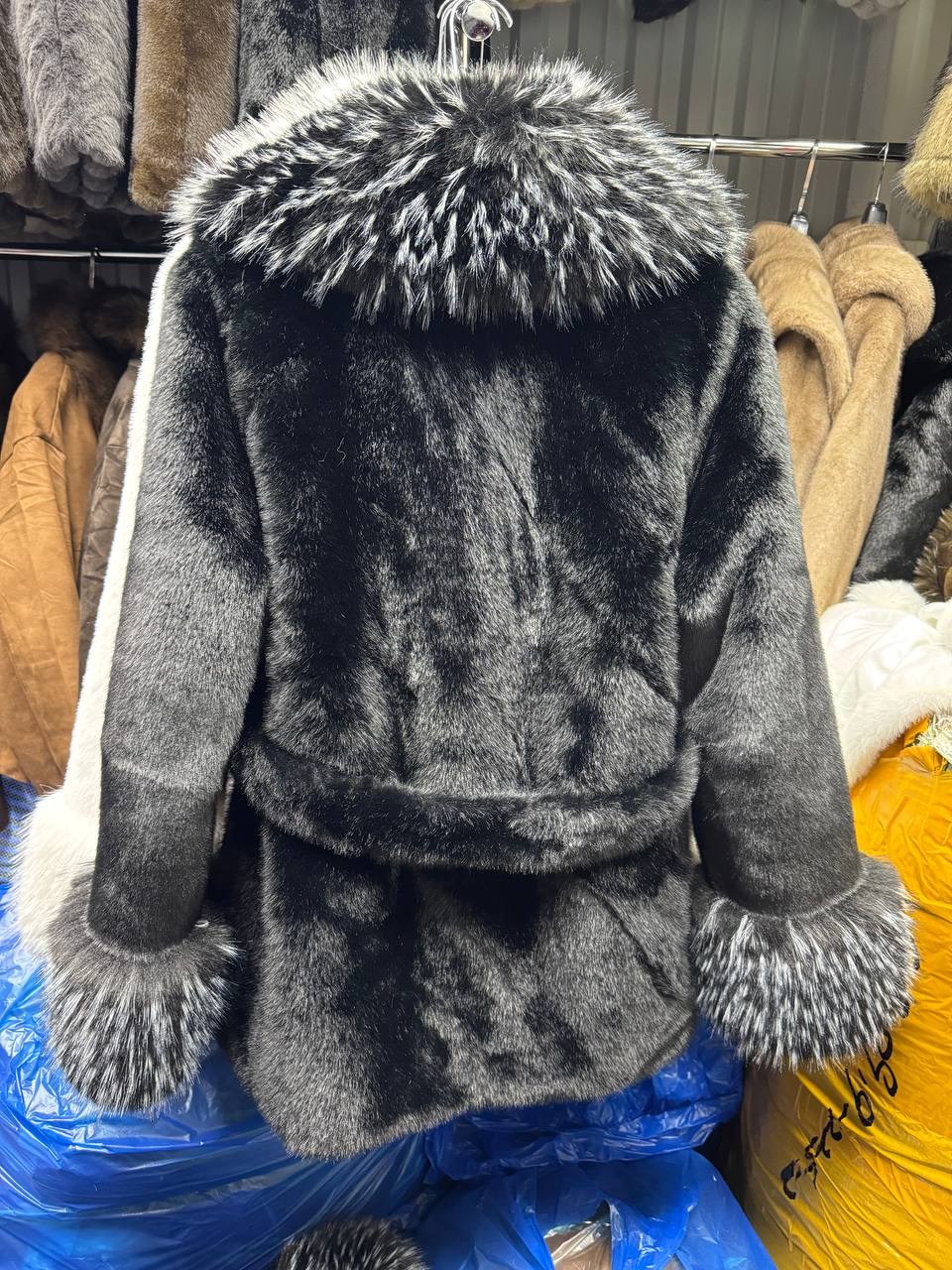 шубка,шуба женская,норковая шуба,натуральная шуба,норковая шуба с чернобуркой
