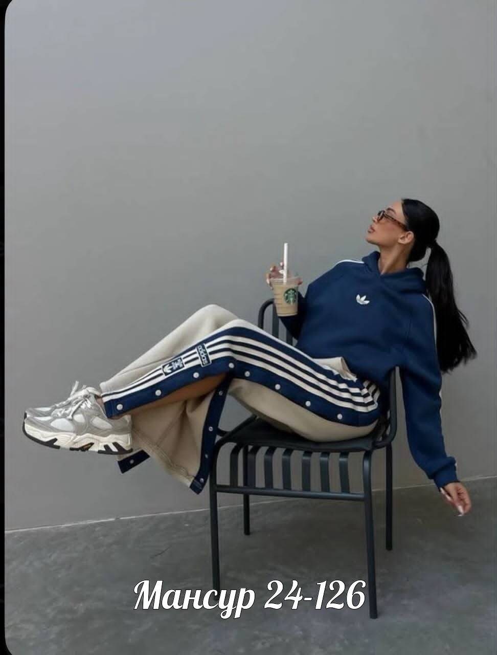 женский спортивный костюм adidas,женские костюмы,костюм спортивный женский,повседневный костюм,спортивный костюм