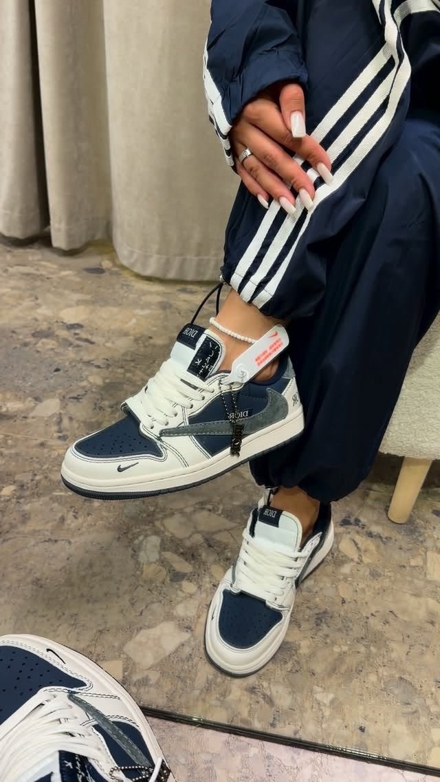кроссовки travis scott x air jordan 1 low og,кроссовки travis scott x air jordan 1 low,nike air jordan 1 low travis scott,кроссовки nike air jordan 1 low x travis scott,кроссовки travis scott x nike a