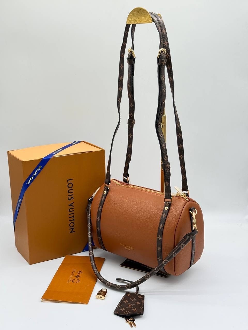 сумка женская louis vuitton,louis vuitton сумка на плечо,сумка louis vuitton,женская сумка из натуральной кожи от louis vuitton,louis vuitton сумка на плечо кросс-боди