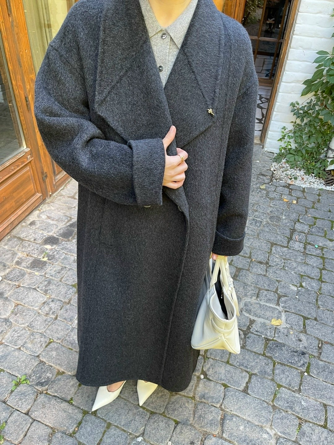 модное пальто,стильное пальто,пальто оверсайз,длинное серое пальто женское,серое пальто