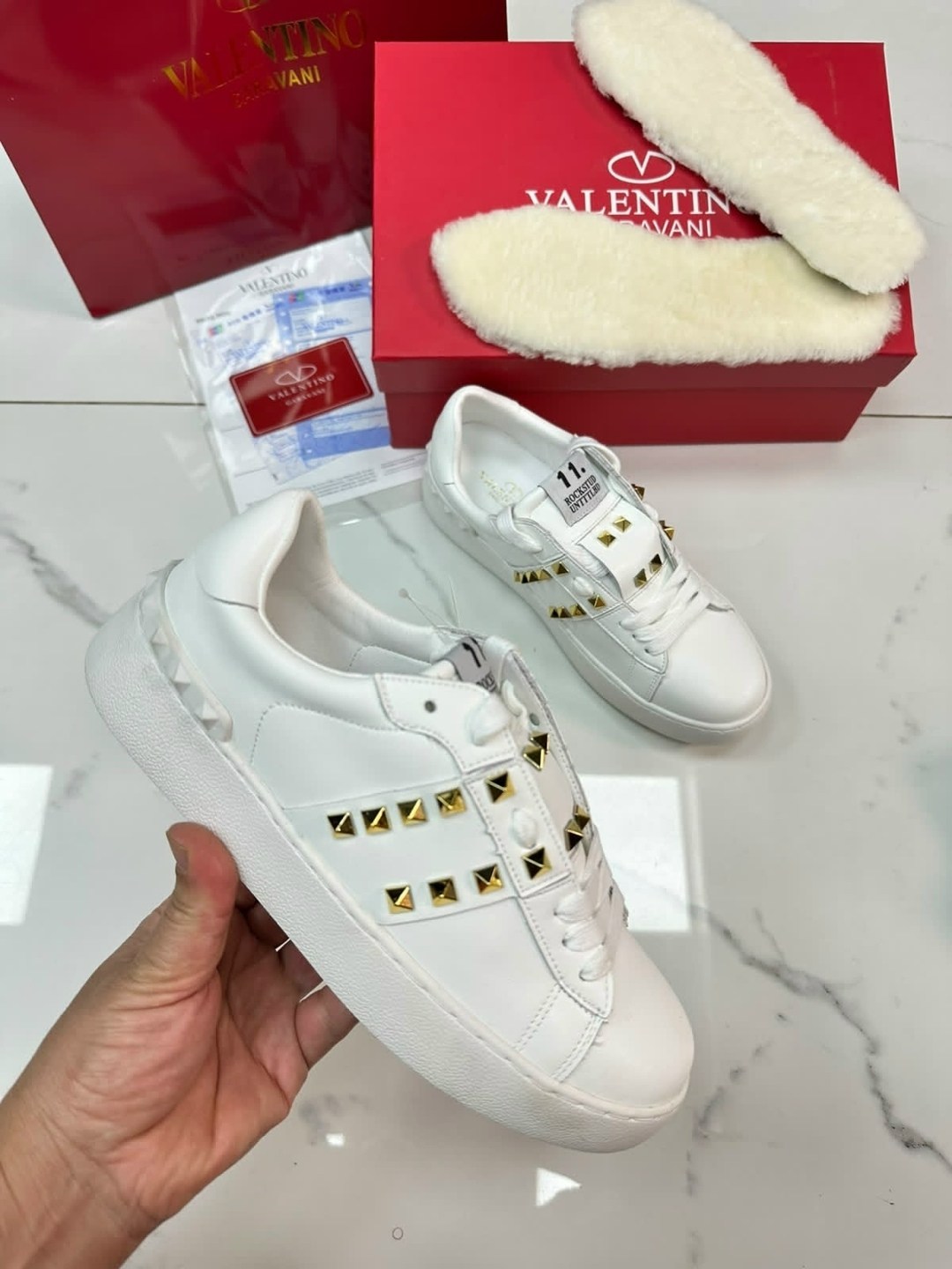 valentino кроссовки,valentino кеды,кроссовки женские valentino,,кеды валентино