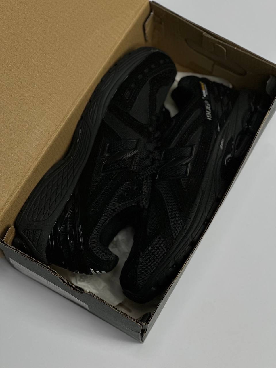 кроссовки,кроссовки new balance,кроссовки new balance 9060,кроссовки new balance 2002 r,кроссовки мужские