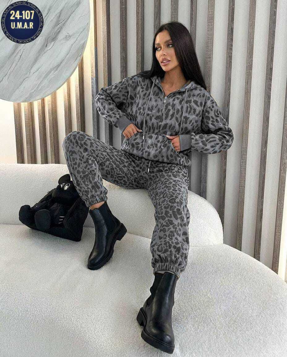 спортивные костюм,костюм двойка женская,спортивные костюмы женские,костюм леопардовый женский,женские костюмы