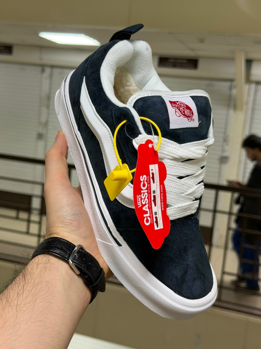 ,кроссовки зимние с мехом вансы дутые vans,vans кроссовки,ванс кроссовки,кеды vans
