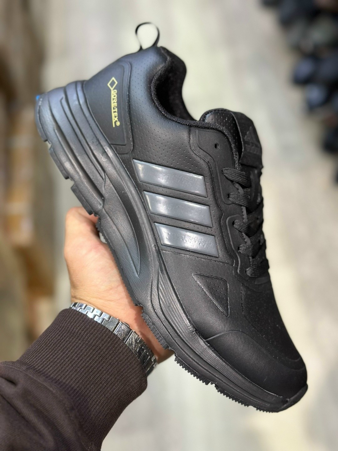 кроссовки мужские adidas,кроссовки adidas,кроссовки adidas gore tex мужские терма,мужские кроссовки адидас,кроссовки мужские