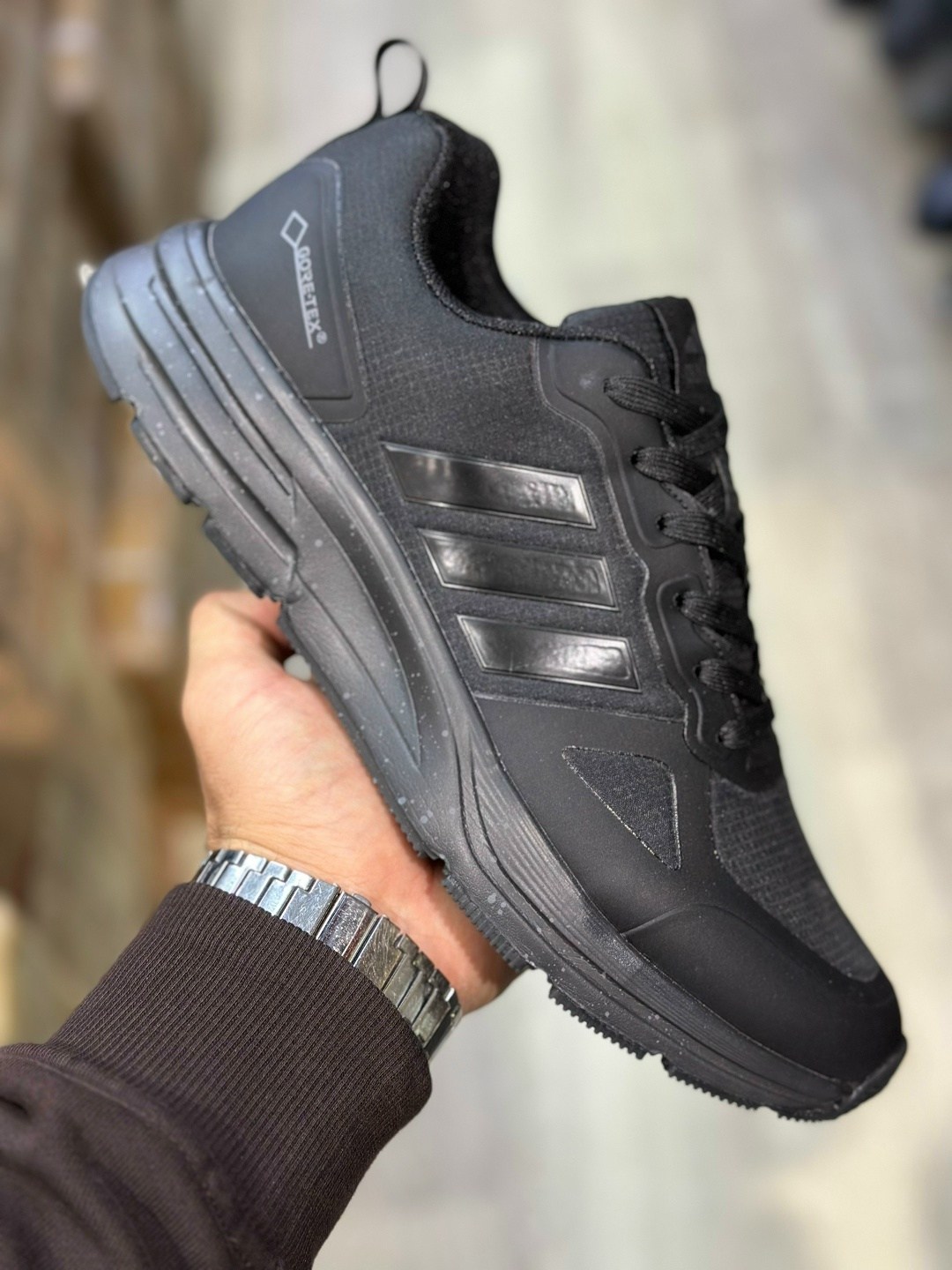 кроссовки мужские adidas,кроссовки adidas,кроссовки adidas gore tex мужские терма,мужские кроссовки адидас,кроссовки мужские
