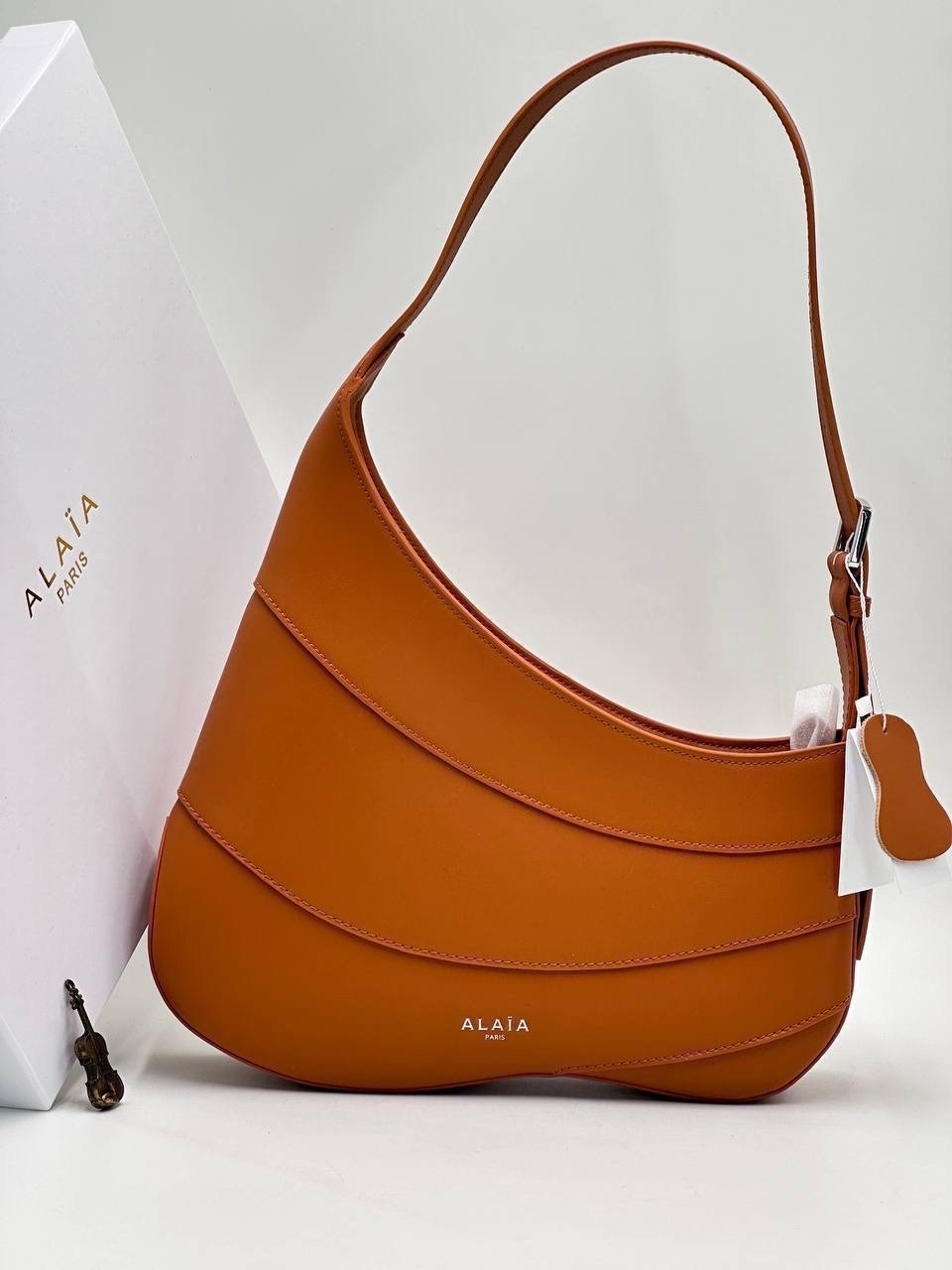 сумка,сумки женская,сумка alaia,сумка женская премиум,сумки для женщин