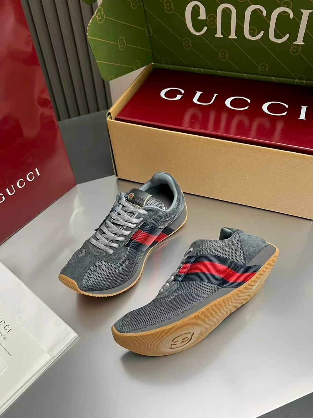 кроссовки gucci женские,кроссовки gucci,gucci кроссовки мужские,кроссовки женские гуччи,женские стильные кроссовки gucci