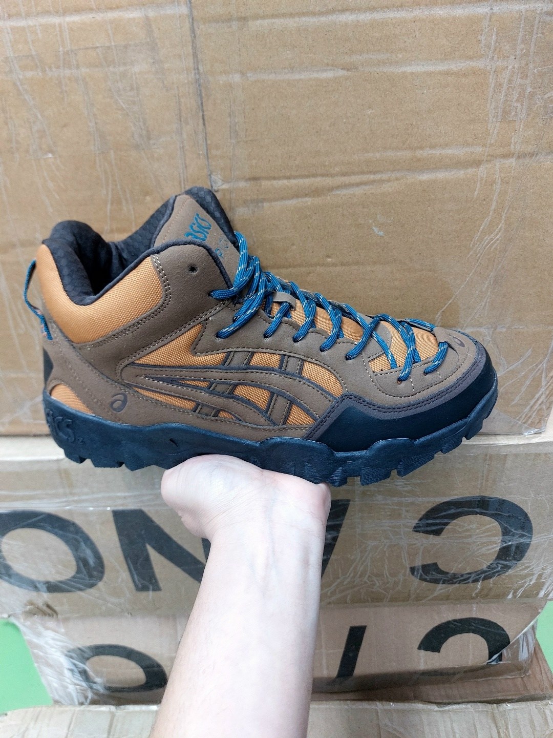 зимние кроссовки asics,кроссовки,кроссовки мужские зимние,зимние кроссовки asics gel kayano 8 mid,кроссовки зимнее