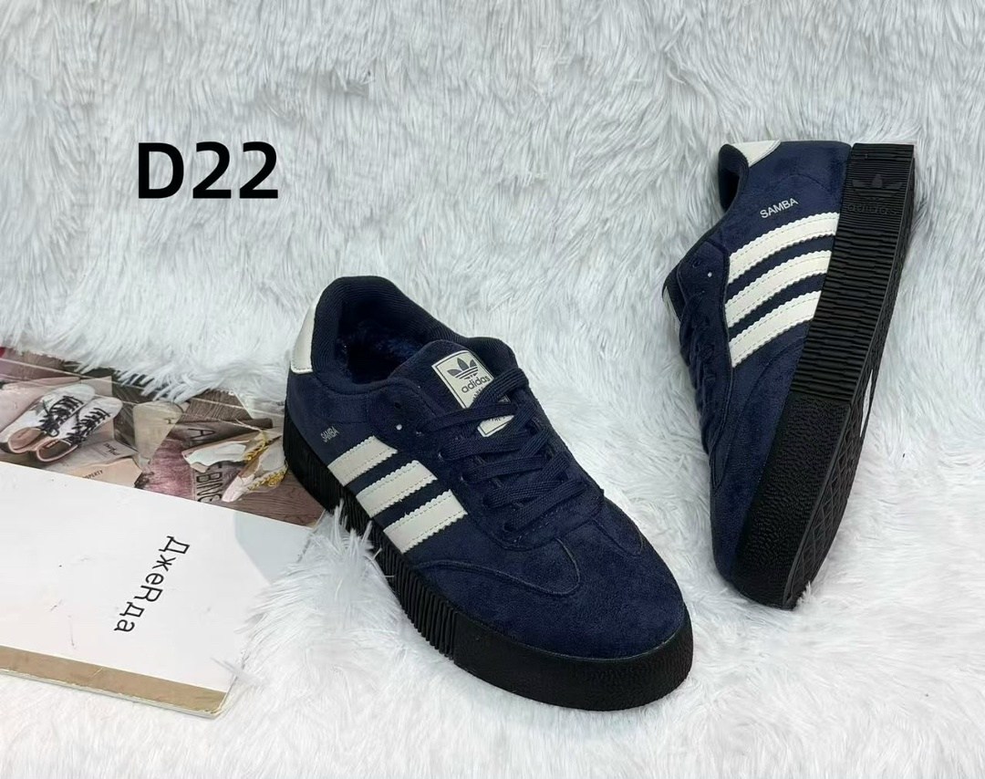 ,кроссовки adidas, женская,спортивная ,кроссы
