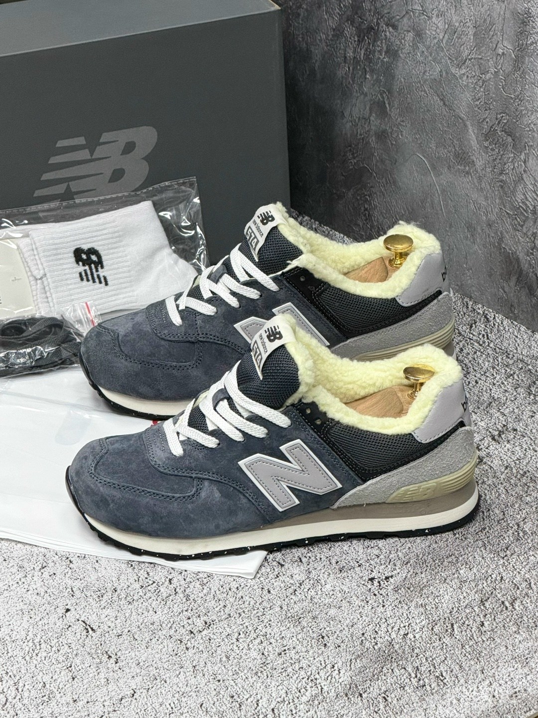 мужские зимние кроссовки new balance 574,кроссовки new balance 574,мужские кроссовки new balance 574,кроссовки new balance 574 высокие зимние с мехом,кроссовки мужские new balance