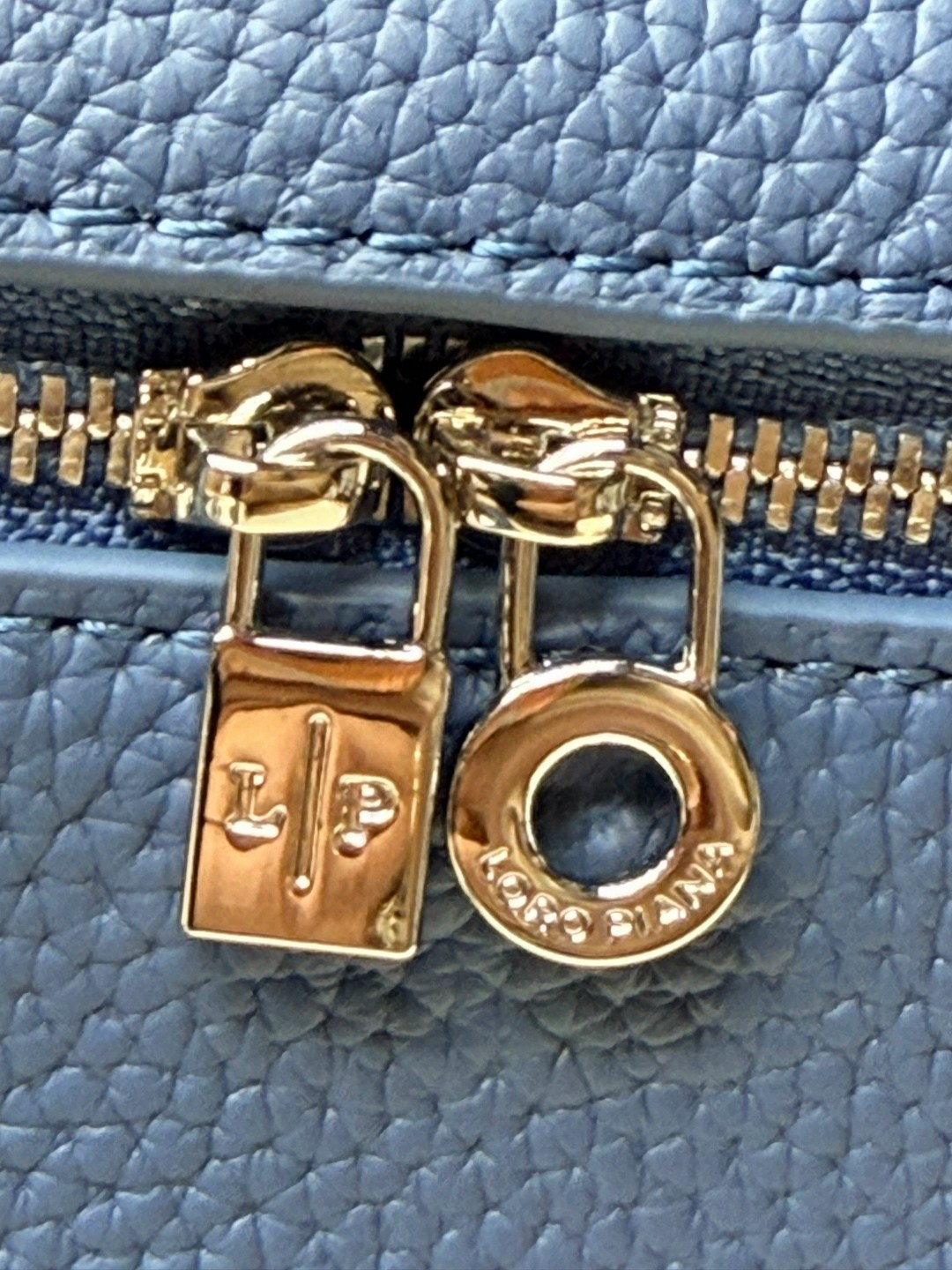 loro piana сумка,сумка,женская сумка,сумка на плечо loro piana,сумки для женщин