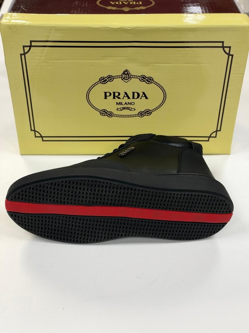 ,мужские кроссовки prada,ботинки прада,ботинки prada,зимние ботинки prada меховые черные мужские