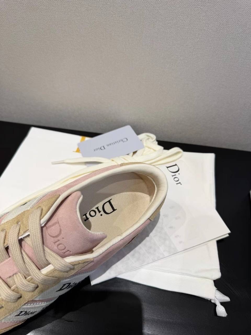 ,dior кроссовки,кроссовки женскиe,dior женские,dior кеды